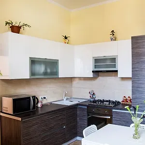 Soborna Comfort Place Апартаменты Львов
